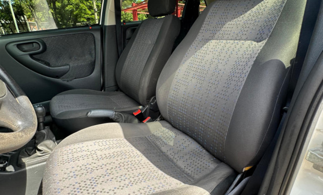 GM - Chevrolet Corsa Hat. Maxx 1.4 8V ECONOFLEX 5p 2012 Flex-7