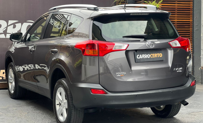 Toyota RAV4 2.0 4x4  Aut. 2014 Gasolina  Confiabilidade e segurança-3