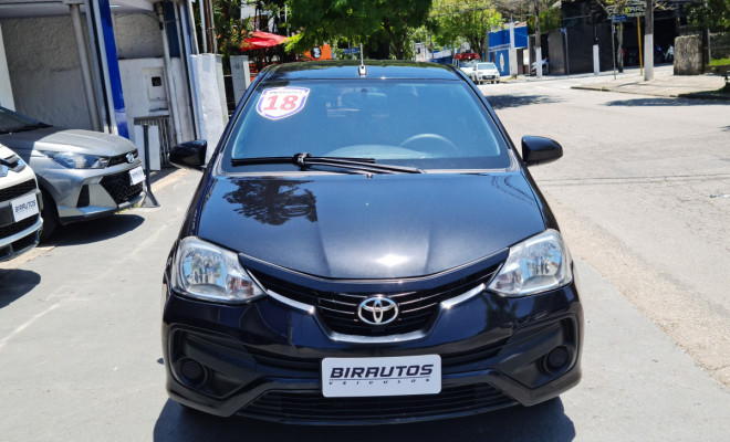 Toyota Etios Hatch XS 1.5 Automático 2018-1
