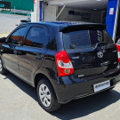 Toyota Etios Hatch XS 1.5 Automático 2018-4
