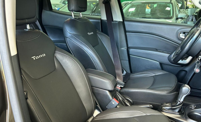 Fiat Toro Freedom 1.8 16V Flex Aut. 2017 Flex-9