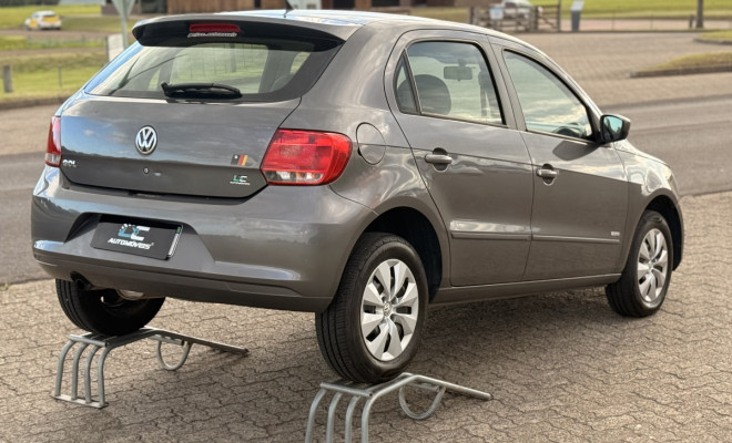 VW - VolksWagen Gol (novo) 1.0 Mi Total Flex 8V 4p 2014 Flex-2