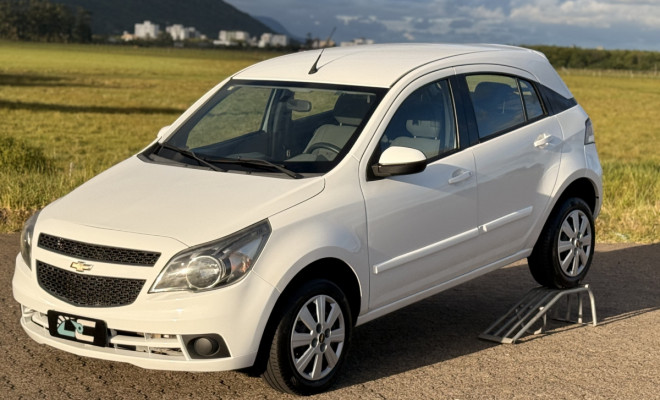 GM - Chevrolet AGILE LT 1.4 MPFI 8V FlexPower 5p 2013 Flex