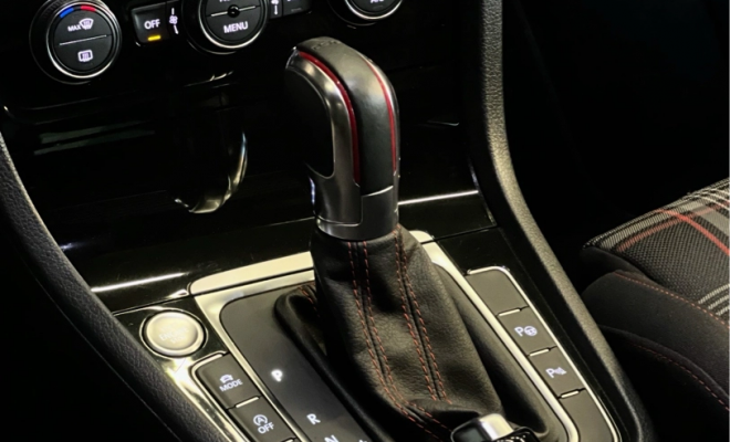 VW - VolksWagen Golf GTi 350 TSI 2.0 230cv 16V Aut. 2019 Gasolina-7