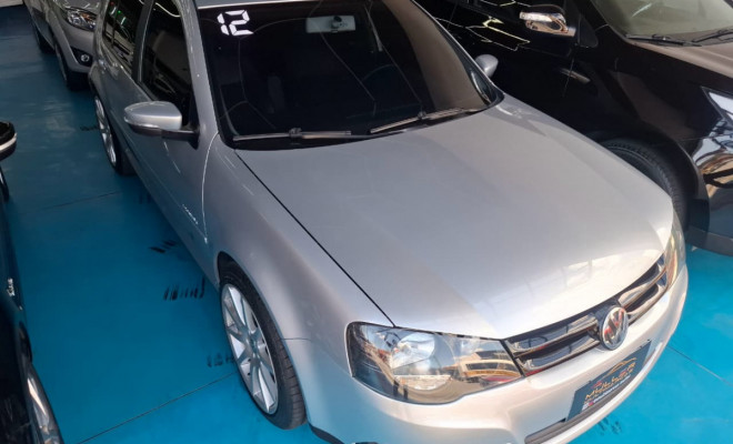 VW - VolksWagen Golf Sportline 2.0 Mi Total F. 8V Tip. 2012 Flex-16