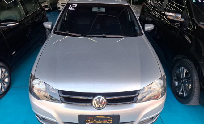 VW - VolksWagen Golf Sportline 2.0 Mi Total F. 8V Tip. 2012 Flex-17