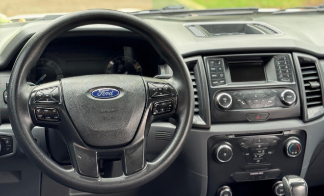 Ford Ranger XLS 2.2 4x4 CD Diesel Aut. 2018 Diesel-2