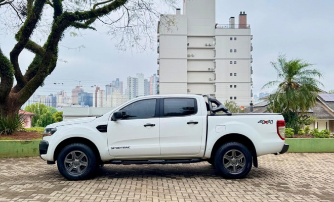 Ford Ranger XLS 2.2 4x4 CD Diesel Aut. 2018 Diesel-10