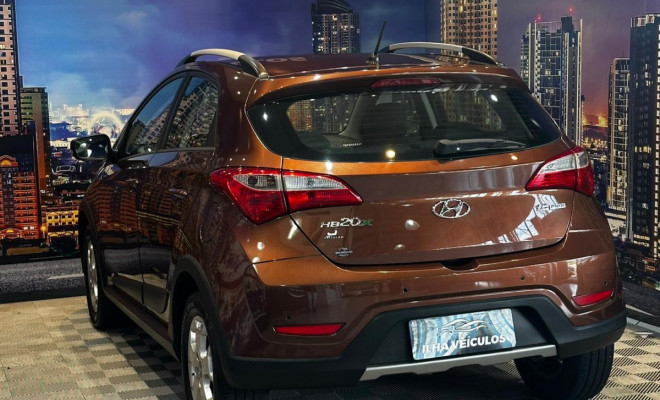 Hyundai HB20X Premium 1.6 Flex 16V Mec. 2014 Flex-14