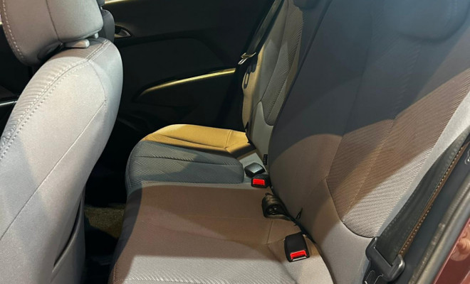 Hyundai HB20X Premium 1.6 Flex 16V Mec. 2014 Flex-10