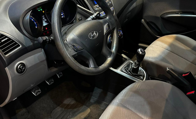 Hyundai HB20X Premium 1.6 Flex 16V Mec. 2014 Flex-3