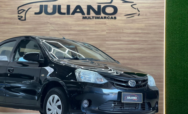 Toyota ETIOS XS Sedan1.5 Flex 16V 4p Mec. 2014 Flex-9