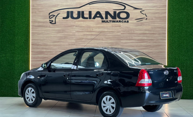 Toyota ETIOS XS Sedan1.5 Flex 16V 4p Mec. 2014 Flex-2