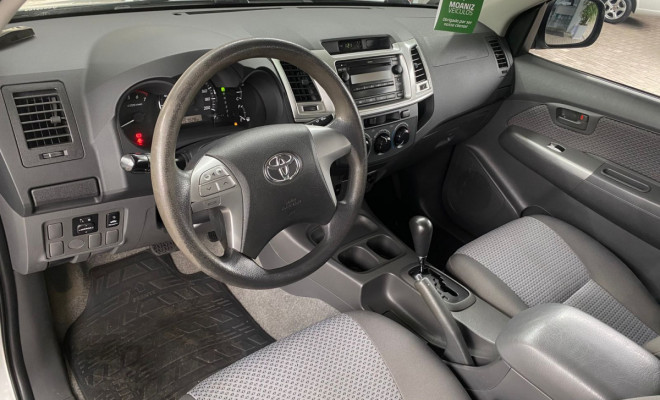 Toyota Hilux CD SRV 4x4 2.7 Flex 16V Aut. 2013 Flex-12