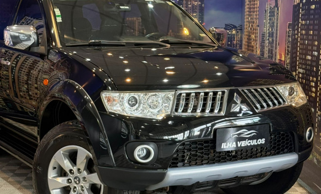 Mitsubishi Pajero DAKAR/HPE 3.5 4x4 Flex 5p Aut. 2013 Flex-2