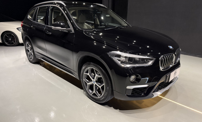 BMW X1 SDRIVE 20i X-Line 2.0 TB Active Flex 2019 Flex