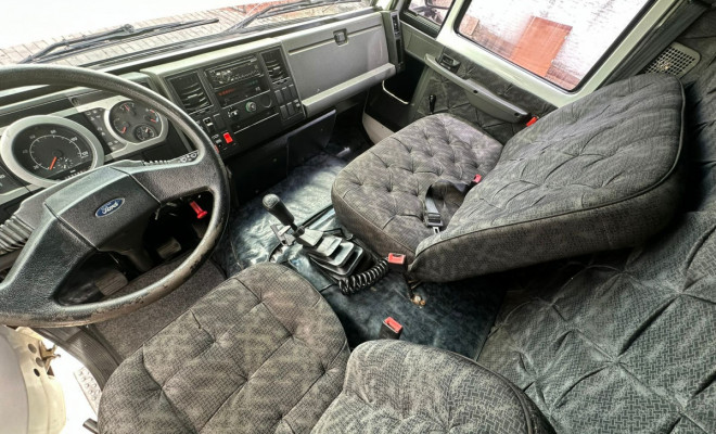 FORD CARGO 815/815 S/815 E Turbo 2p (diesel) 2012 Diesel-5