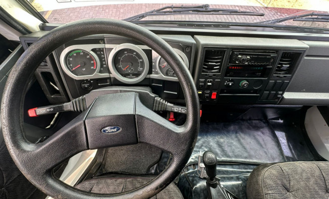 FORD CARGO 815/815 S/815 E Turbo 2p (diesel) 2012 Diesel-3