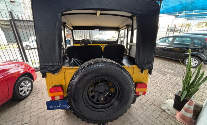 Ford Willys Rural 1973 Gasolina-0