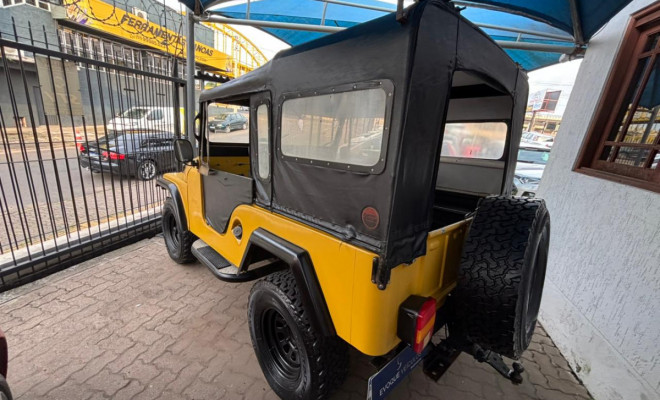 Ford Willys Rural 1973 Gasolina-4