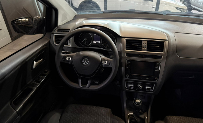 VW - VolksWagen Fox Connect 1.6 Flex 8V 5p 2022 Flex-6