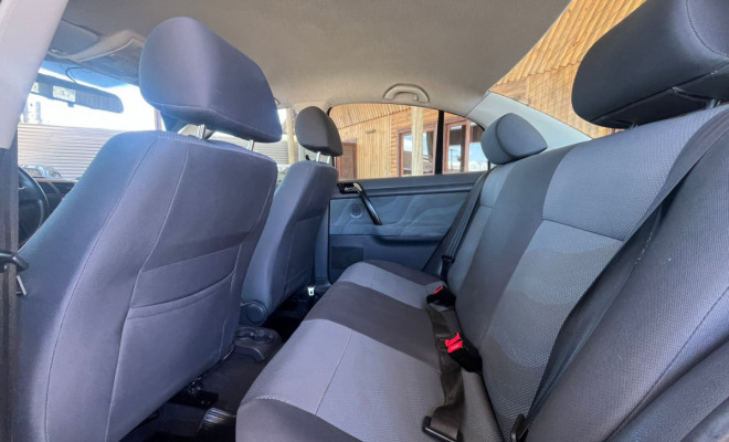 VW - VolksWagen Polo 1.6 E-Flex 8V 5p 2011 Flex-12