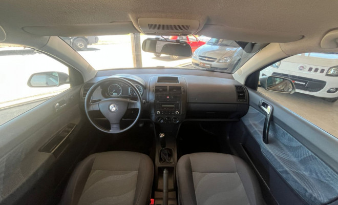 VW - VolksWagen Polo 1.6 E-Flex 8V 5p 2011 Flex-9