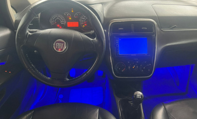 Fiat Punto ESSENCE 1.8 Flex 16V 5p 2011 Flex-5