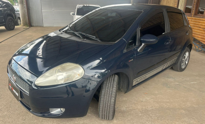 Fiat Punto ESSENCE 1.8 Flex 16V 5p 2011 Flex