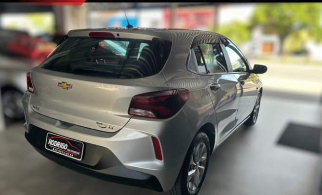 GM - Chevrolet ONIX HATCH LT 1.0 12V Flex 5p Mec. 2023 Flex-1