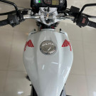 HONDA CB 300R/ 300R FLEX 2015 Gasolina-2
