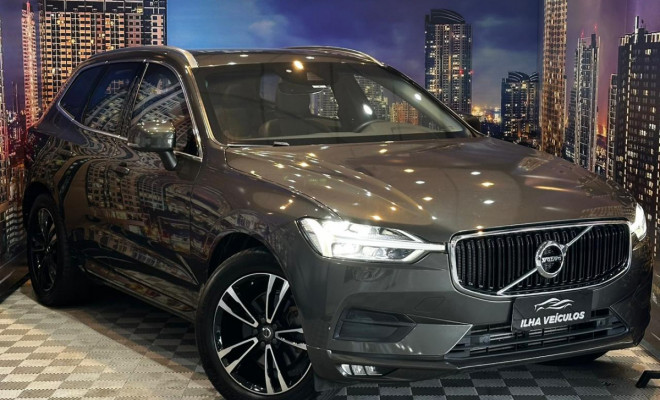 Volvo XC 60 T-5 MOMENTUM 2.0 254cv AWD 5p 2019 Gasolina-1
