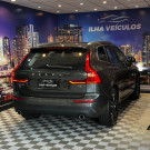 Volvo XC 60 T-5 MOMENTUM 2.0 254cv AWD 5p 2019 Gasolina-13
