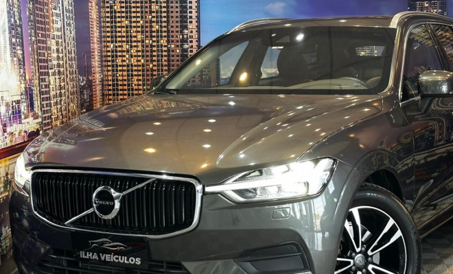 Volvo XC 60 T-5 MOMENTUM 2.0 254cv AWD 5p 2019 Gasolina-0