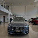 Volvo XC 60 T-8 INSC. EXPRESS. 2.0 (Híbrido) 2022 Híbrido-1