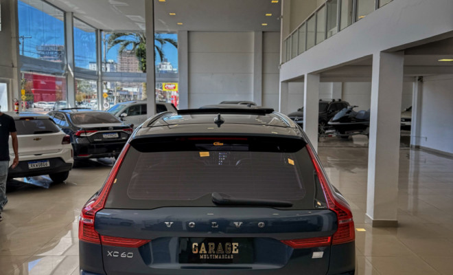 Volvo XC 60 T-8 INSC. EXPRESS. 2.0 (Híbrido) 2022 Híbrido-4