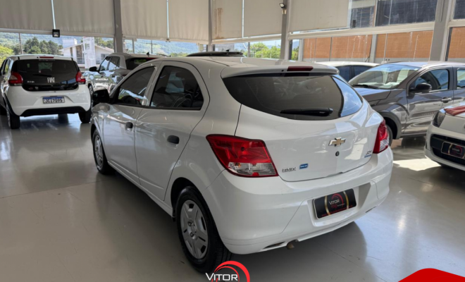 GM - Chevrolet ONIX HATCH Joy 1.0 8V Flex 5p Mec. 2018 Flex-6