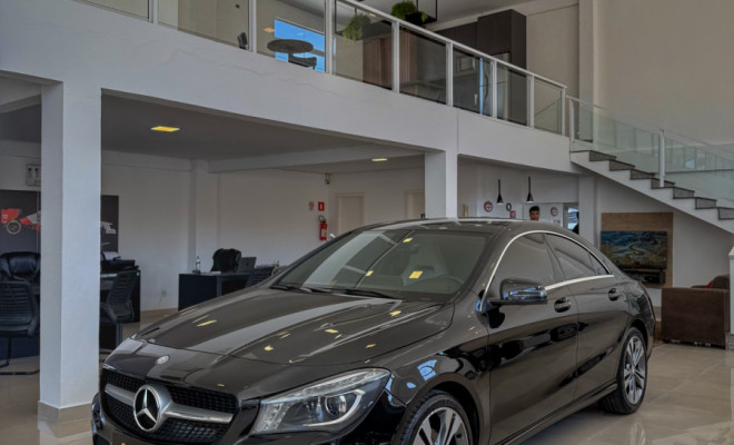 Mercedes-Benz CLA-200 Urban 1.6 TB 16V/Flex Aut. 2016 Flex