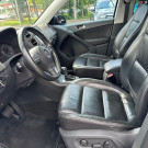 VW - VolksWagen TIGUAN 2.0 TSI 16V 200cv Tiptronic 5p 2011 Gasolina-7