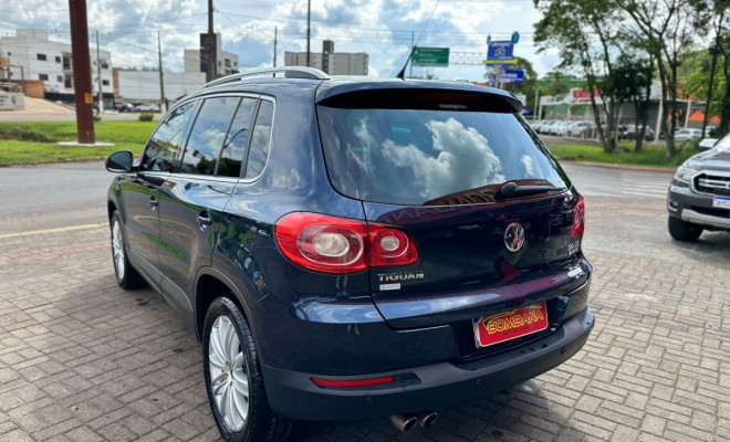 VW - VolksWagen TIGUAN 2.0 TSI 16V 200cv Tiptronic 5p 2011 Gasolina-1