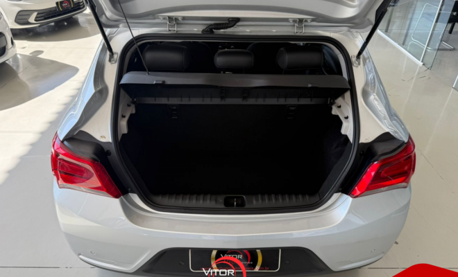 GM - Chevrolet ONIX HATCH LT 1.0 8V FlexPower 5p Mec. 2019 Flex-10