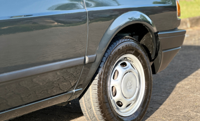 VW - VolksWagen Gol 1000 (modelo antigo) 1994 Gasolina-12