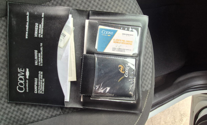 GM - Chevrolet ONIX HATCH LT 1.0 8V FlexPower 5p Mec. 2017 Flex-8