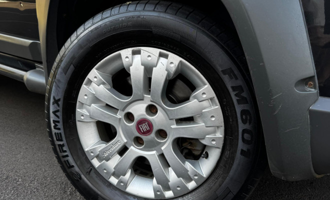 Fiat Strada Adventure 1.8/ 1.8 LOCKER Flex CE 2011 Flex-3