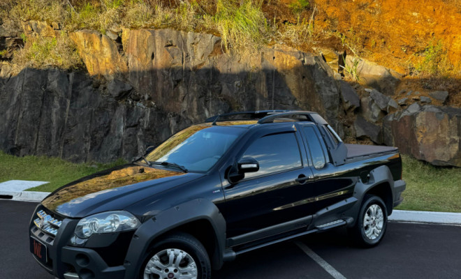 Fiat Strada Adventure 1.8/ 1.8 LOCKER Flex CE 2011 Flex-0