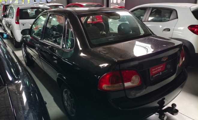 GM - Chevrolet Classic Life/LS 1.0 VHC FlexP. 4p 2013 Flex-1