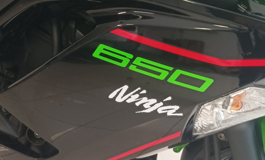 KAWASAKI NINJA 650R 649cc 2022 Gasolina-2