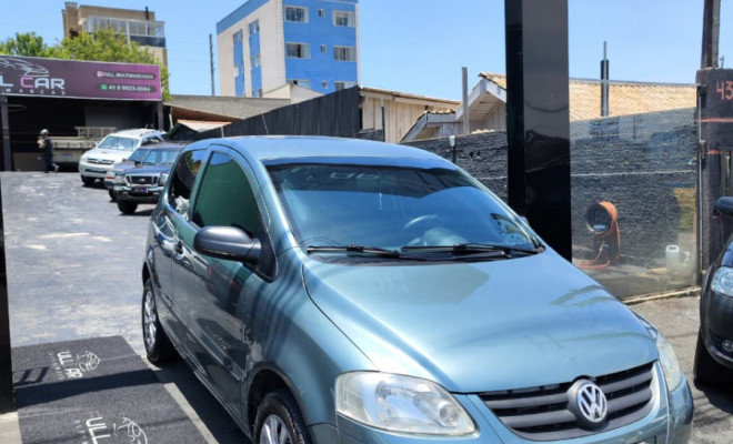VW - VolksWagen Fox Route 1.0 Mi Total Flex 8V 3p 2009 Flex-0
