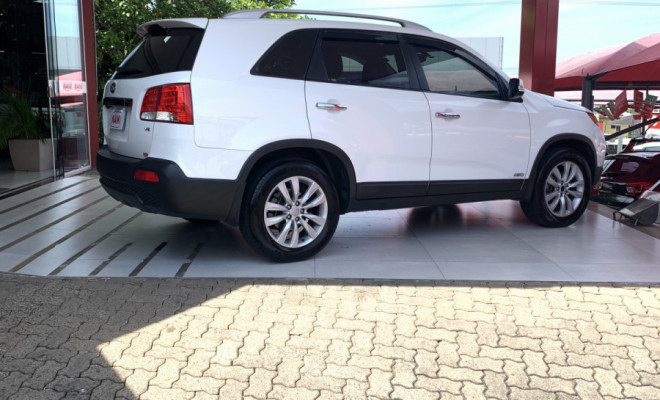Kia Motors Sorento 3.5 V6 24V 4x4 Aut. 2012 Gasolina-2