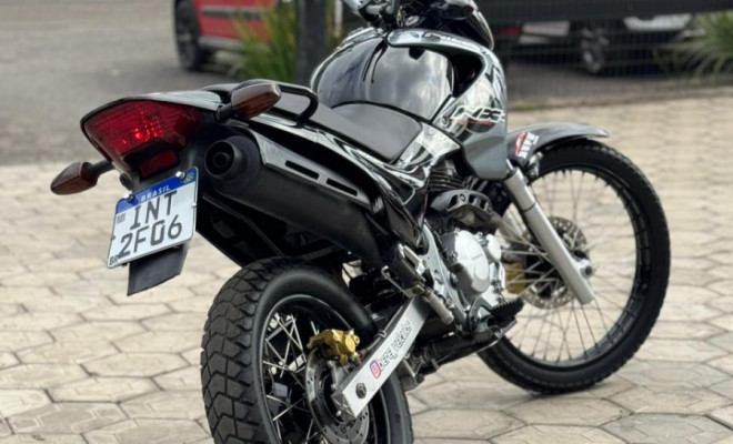 HONDA NX-4 FALCON 400 2007 Flex-1